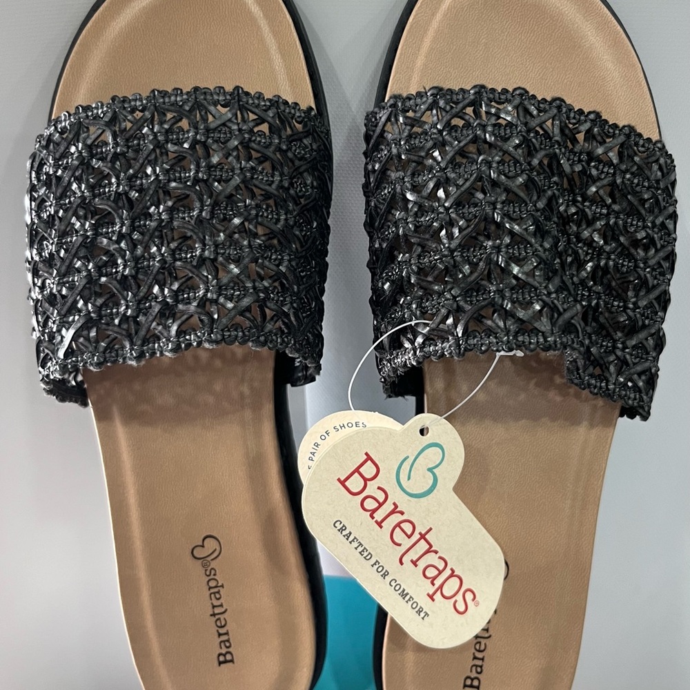 BareTraps‎ Women's Nova Black Woven Sandals